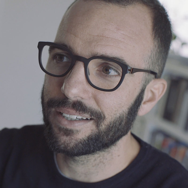 Graphic Designer
Corso di Graphic Design