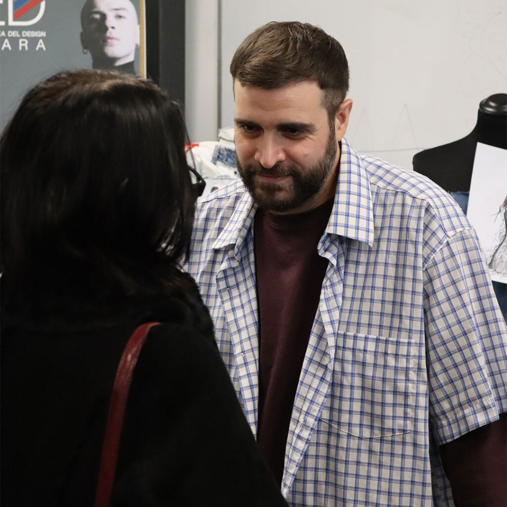Simone Botte di Simon Cracker ospite di Glamour 2025 sul tema dell'upcycling e sostenibilità