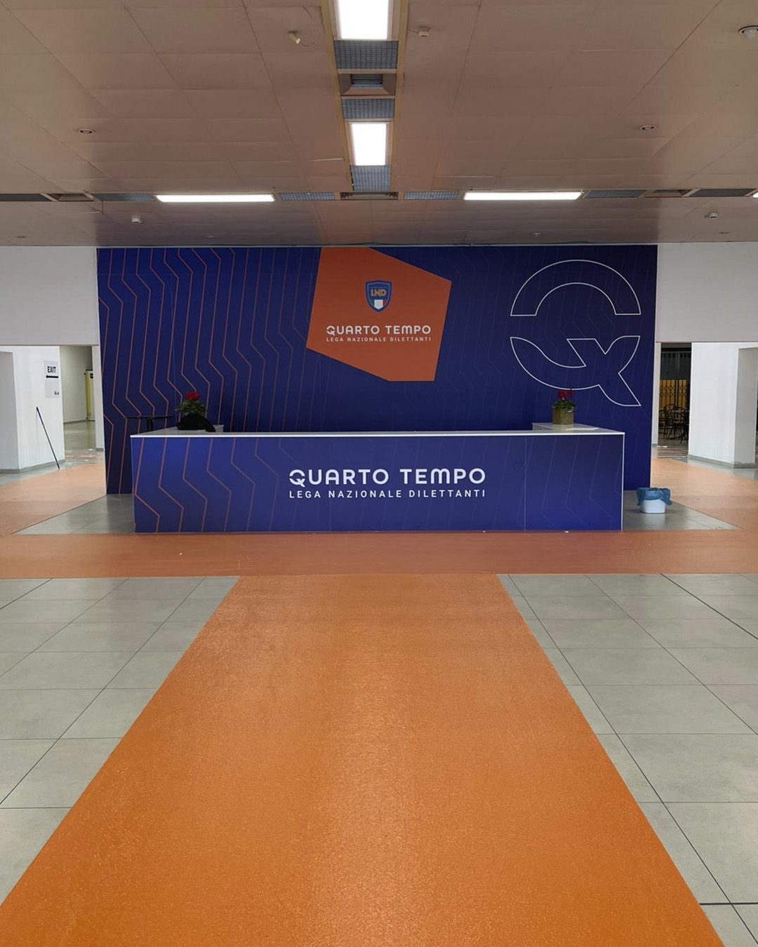 Tavola da disegno 5
