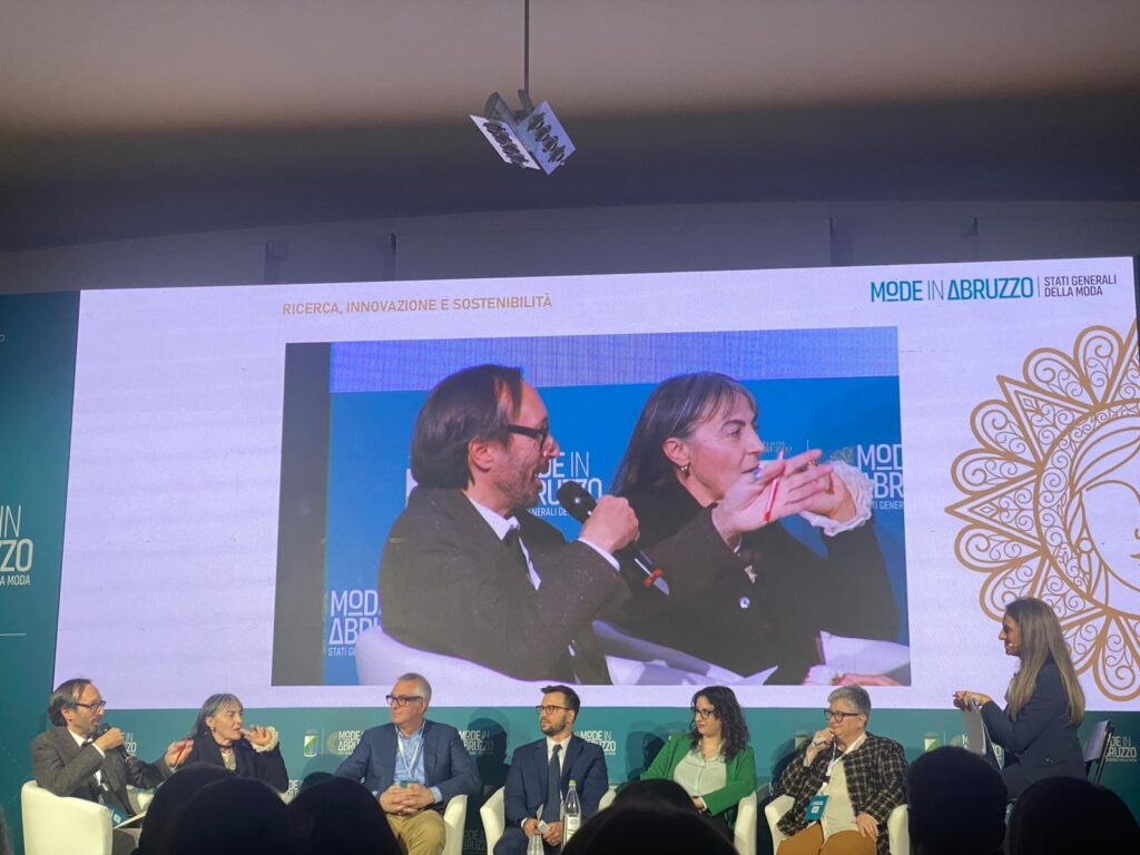 WhatsApp Image 2025-12-03 at 18.50.41 (1)