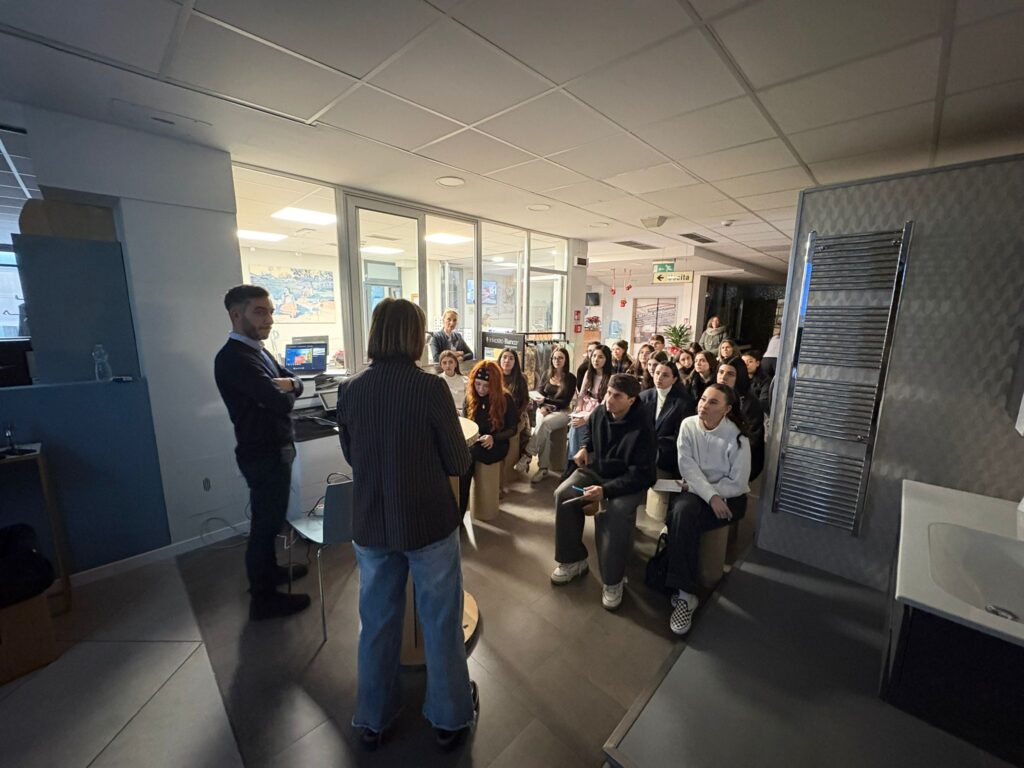 WhatsApp Image 2025-12-15 at 17.01.47 (1)